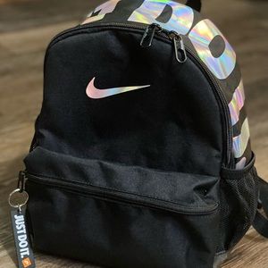 NIKE Brasilia Mini Backpack